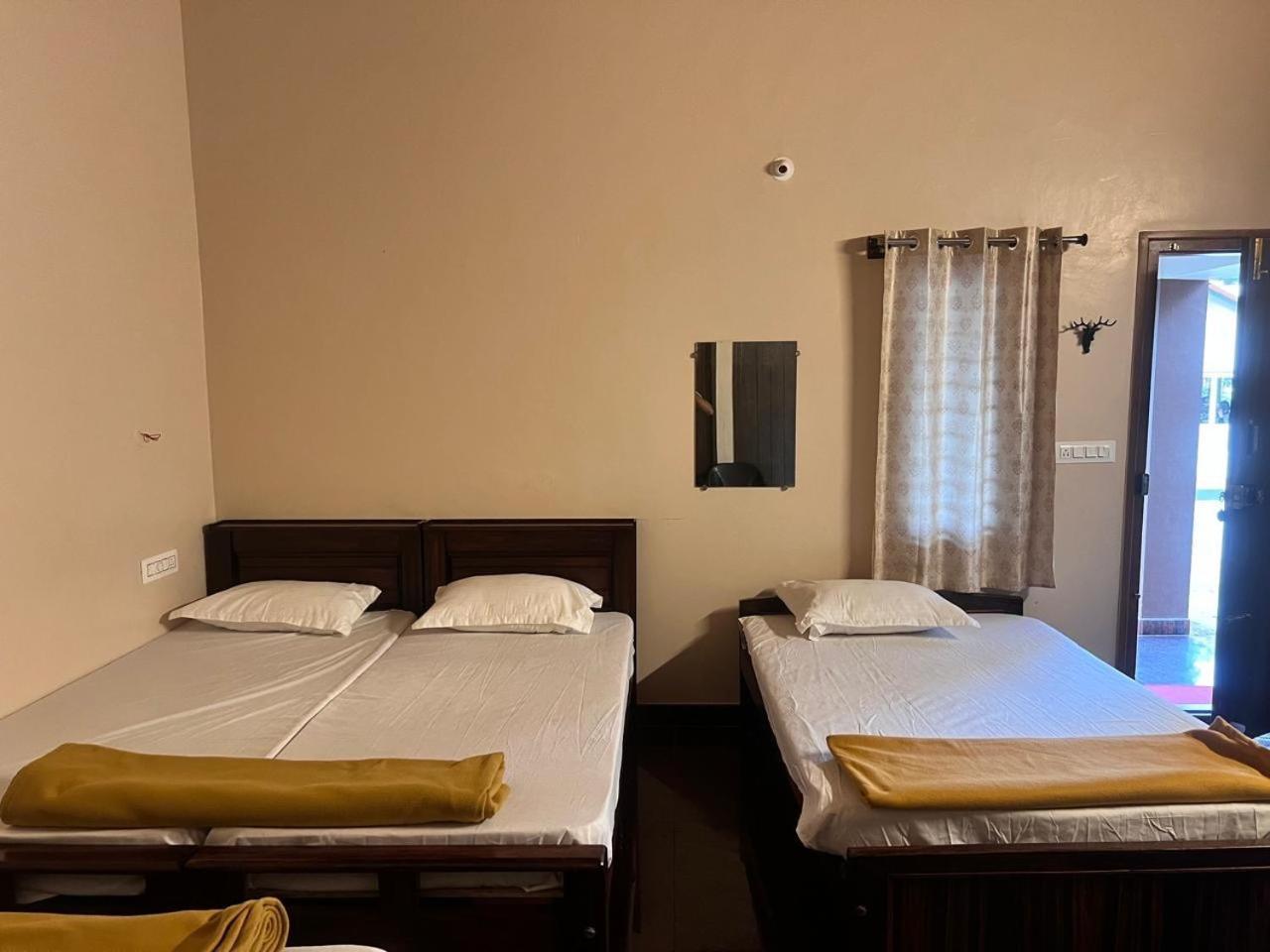 Silver Shadow Homestay Chikmagalur Bagian luar foto